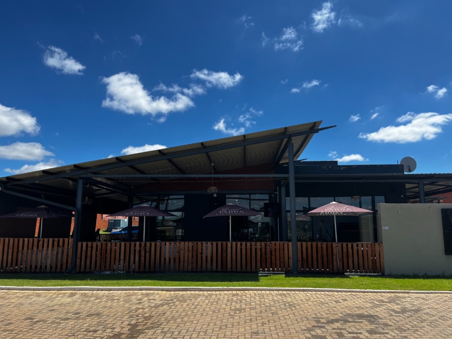 To Let commercial Property for Rent in Melodie North West